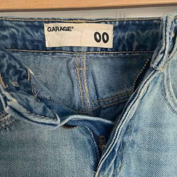 Garage, Light Wash Ripped Boyfriend Jeans, Size: 00 - Picture 3 of 3